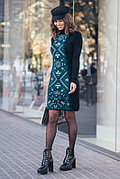 Женское теплое платье чёрное с зеленой вышивкой спереди Ольга шерстяное по фигуре с горловиной размеры 44-52