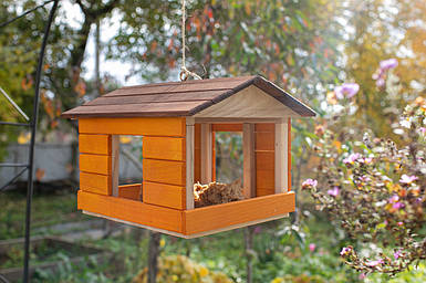 Годівниця для пташок з натурального дерева. 30х26х20см