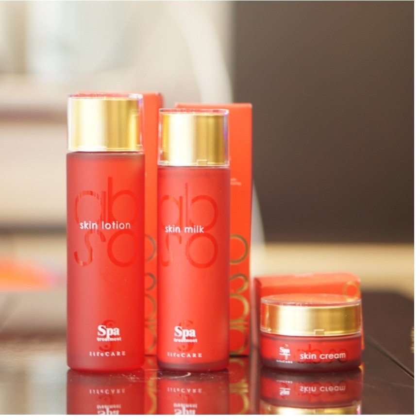 Spa Treatment Life Care ABSO Water Lotion Реконструвальний зволожувальний лосьйон, 100 мл