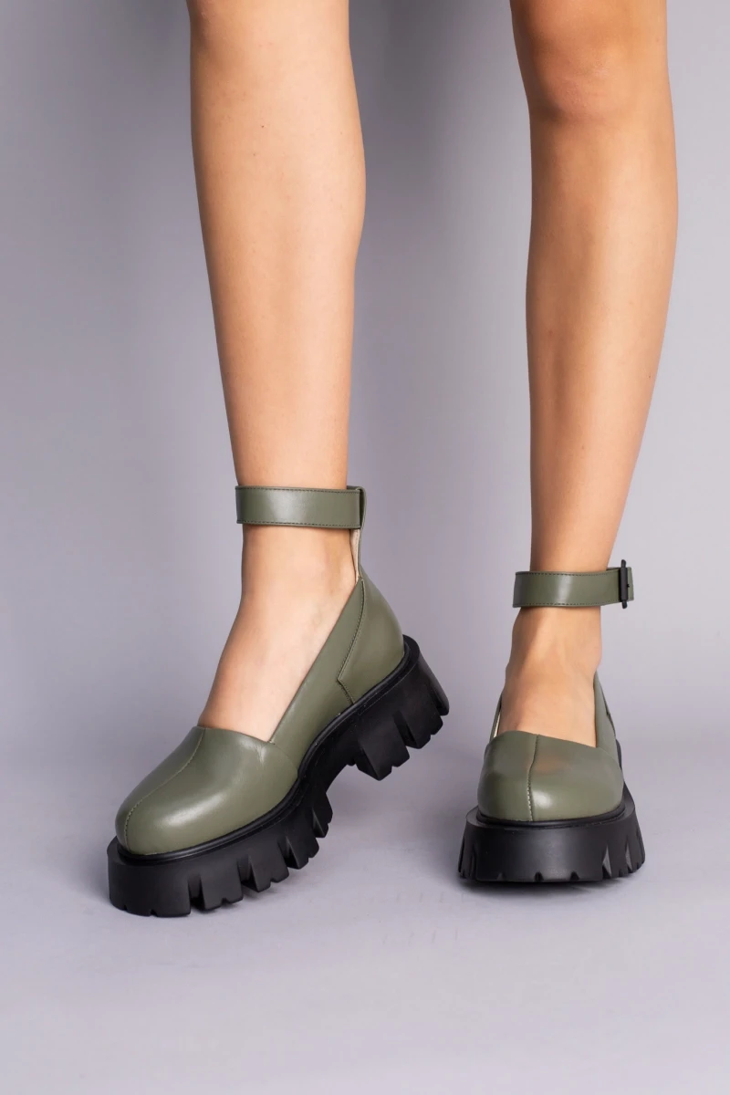 Жіночі демісезонні черевики ShoesBand Хакі натуральні шкіряні всередині шкіряна підкладка на масивній підошві 38 (25-25,5 см)