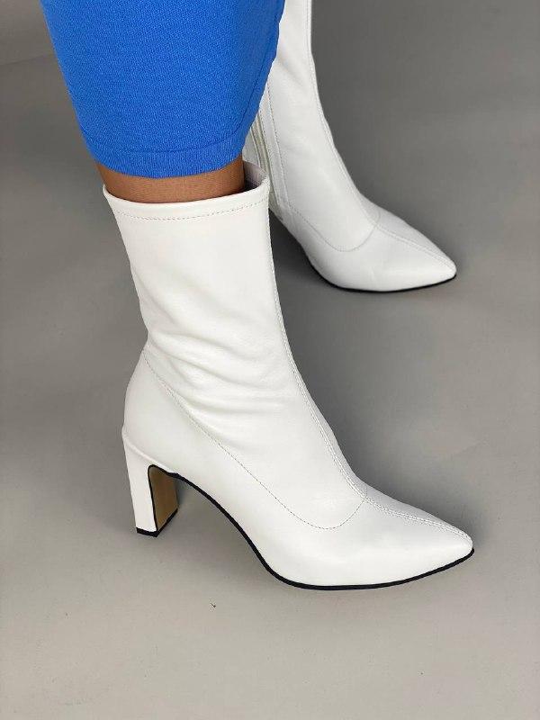 Жіночі демісезонні черевики ShoesBand Чорні натуральні шкіряні наплак всередині шкірпідкладка 41 (26,5 см) (S8520-4д)