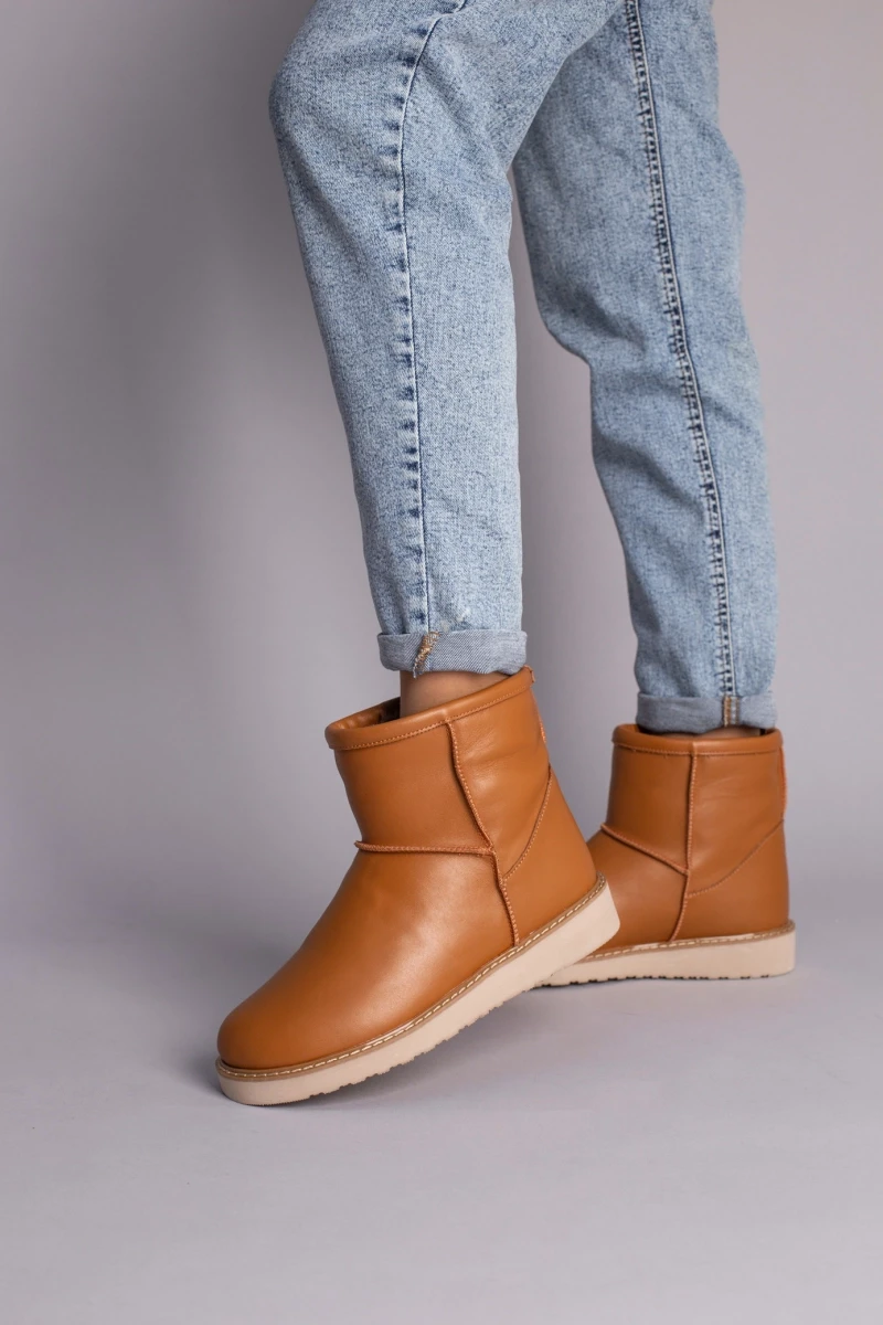 Жіночі зимові уггі ShoesBand Руді натуральні шкіряні на середню/широковатую стопу всередині цигейка 39 (25,5 см) (S39021-6з), фото 1