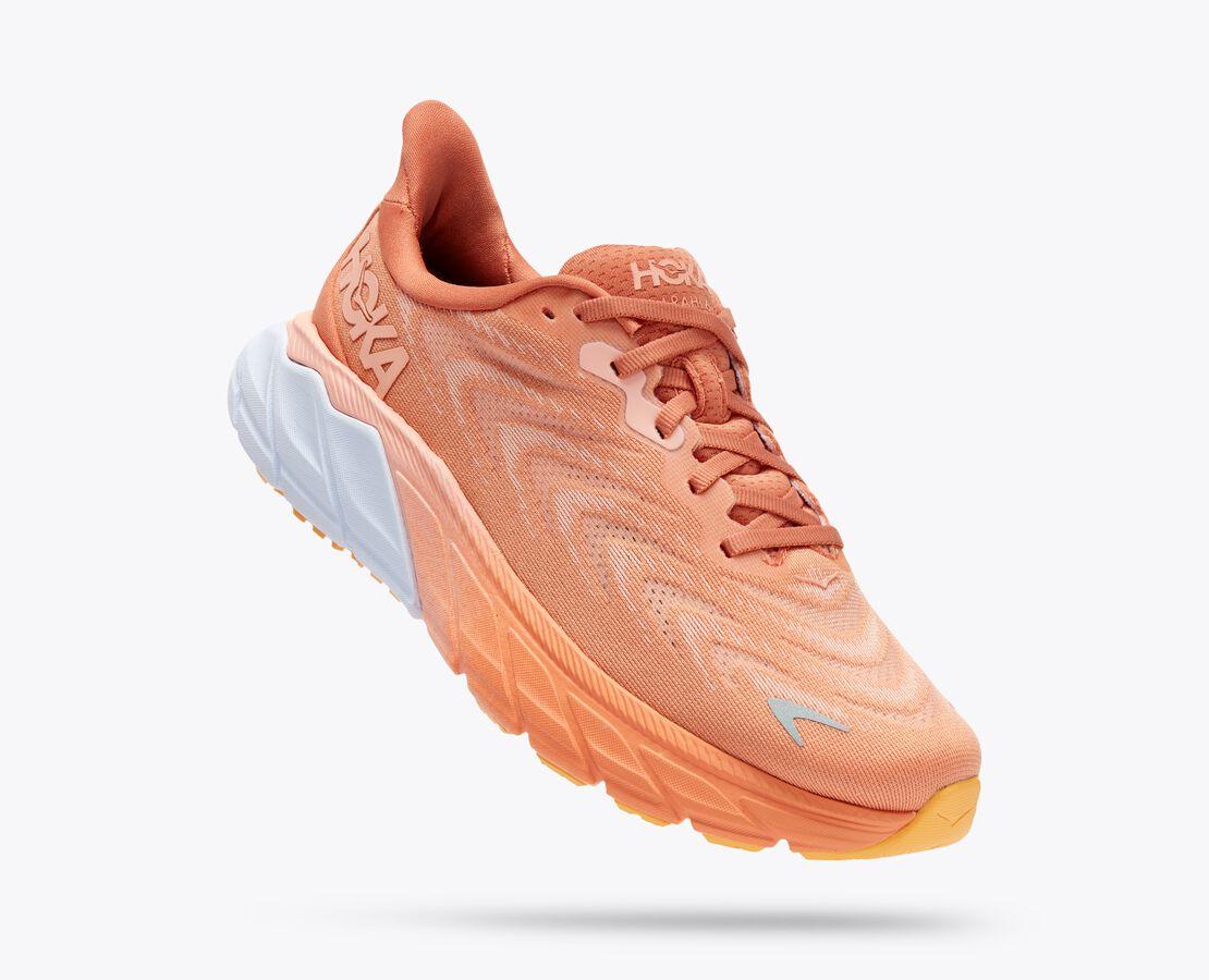 Кросівки для бігу жіночі Hoka One One Arahi 6 W (1123195-SBSCR)
