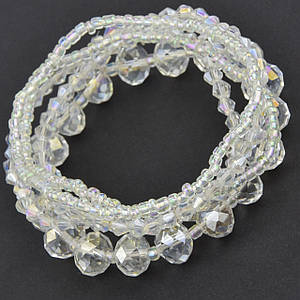 Браслет жіночий на руку на гумці з прозорими кришталевими, що переливаються, великими та маленькими намистинами