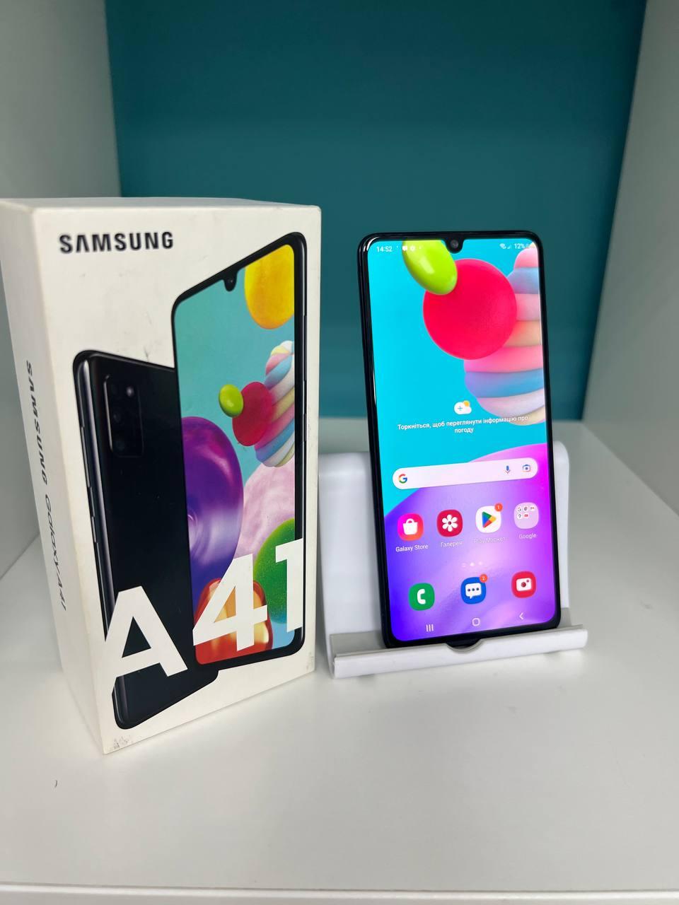 БУ Мобільний телефон Samsung Galaxy A41 4\64 Gb