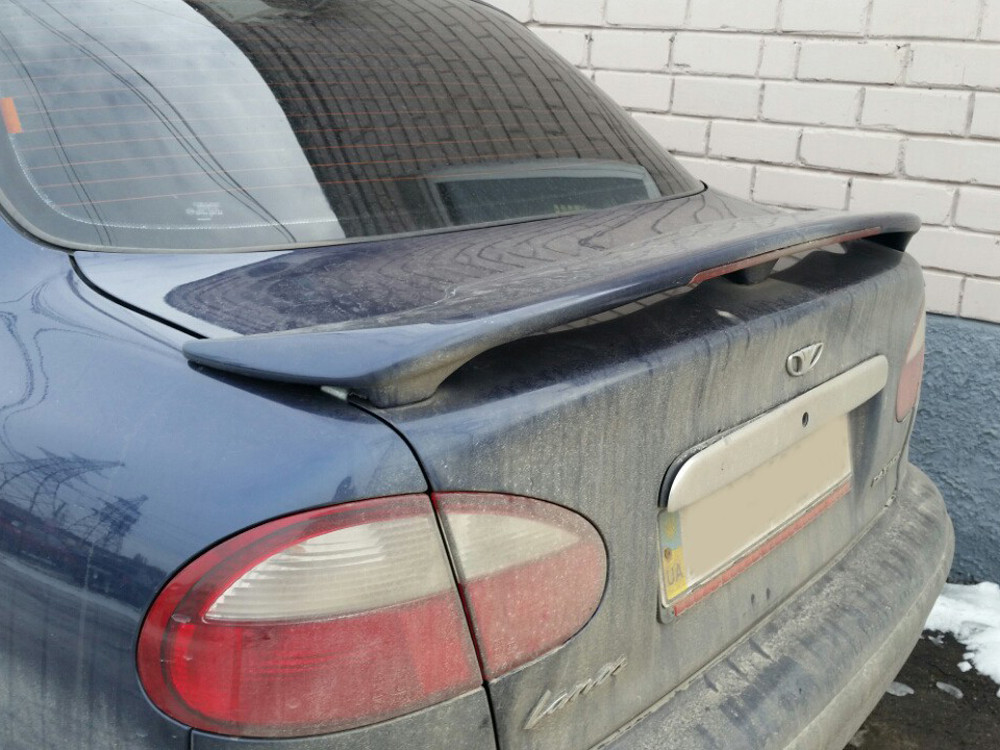 Спойлер багажника Део Сенс "Ластівка" Спойлер на багажник авто Daewoo Sens седан