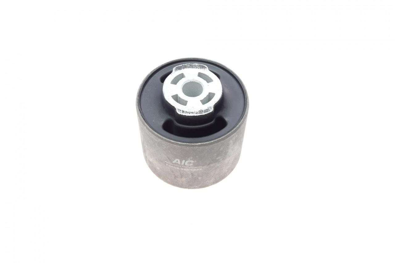 Сайлентблок переднього важеля нижній Tesla Model 3 17- (R) AIC 73408