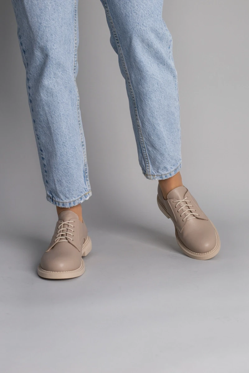 Жіночі демісезонні черевики ShoesBand Бежеві шкіряні на середню стопу всередині шкіряна підкладка 37 (24 см) (S67811-1)