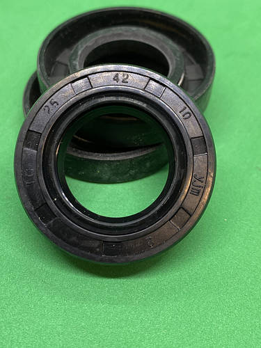 Сальник, Манжета 25х42-10 (ID#1221281457), цена: 50 ₴, купить на Prom.ua