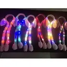 Хутряний обруч, обручок, що рухаються, вушка зайчика, що підіймаються. ( Свет )