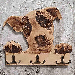 Ключниця по фото під заказ на дереві.