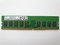 Оперативная память Samsung DDR4 8Gb PC4-2400T (M391A1K43BB1-CRCQ) Б/У