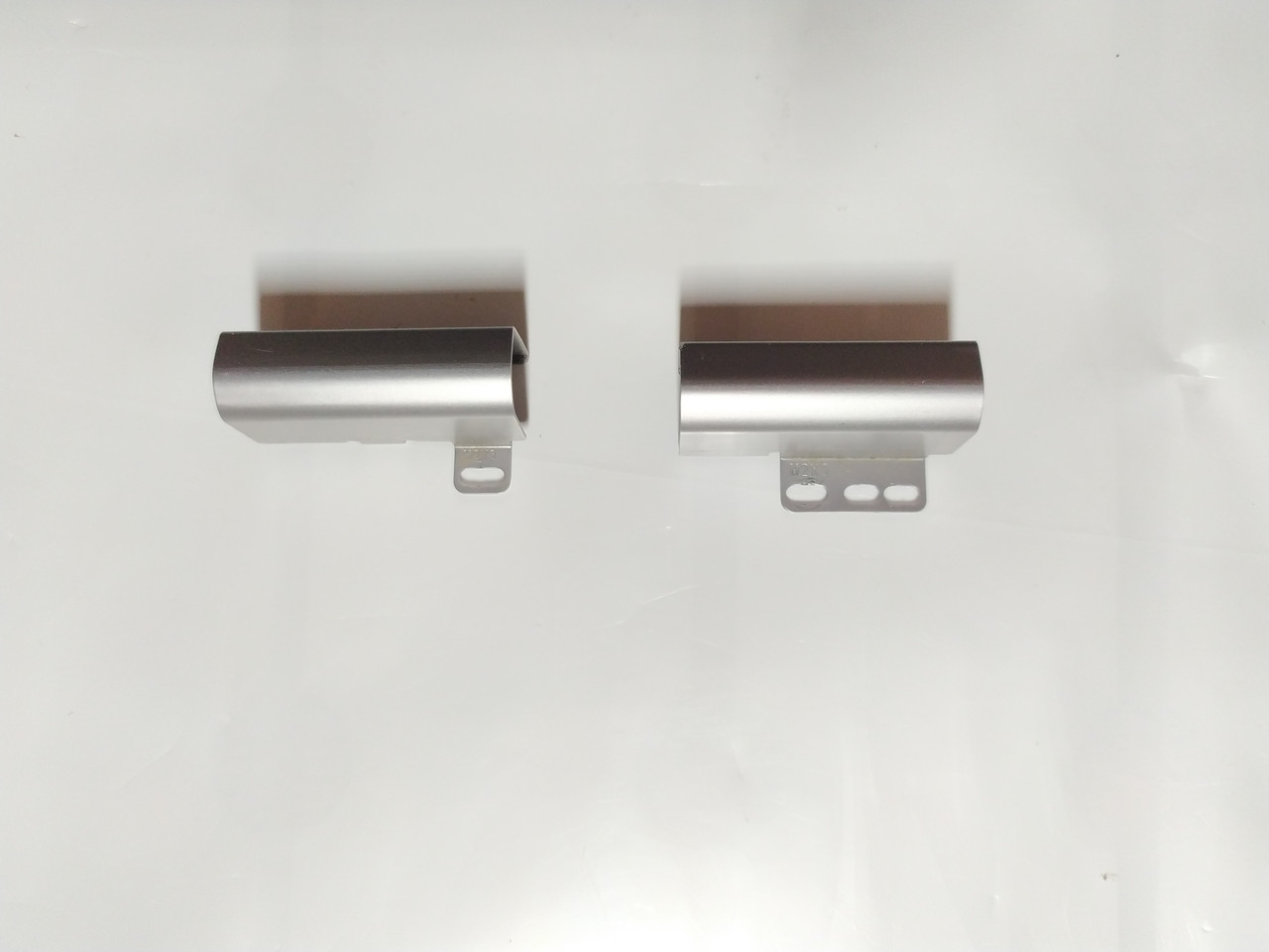 HP ProBook 6550B 6555B Заглушки на петли бу