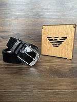 Мужской кожаный Ремень Giorgio Armani в подарочной упаковке