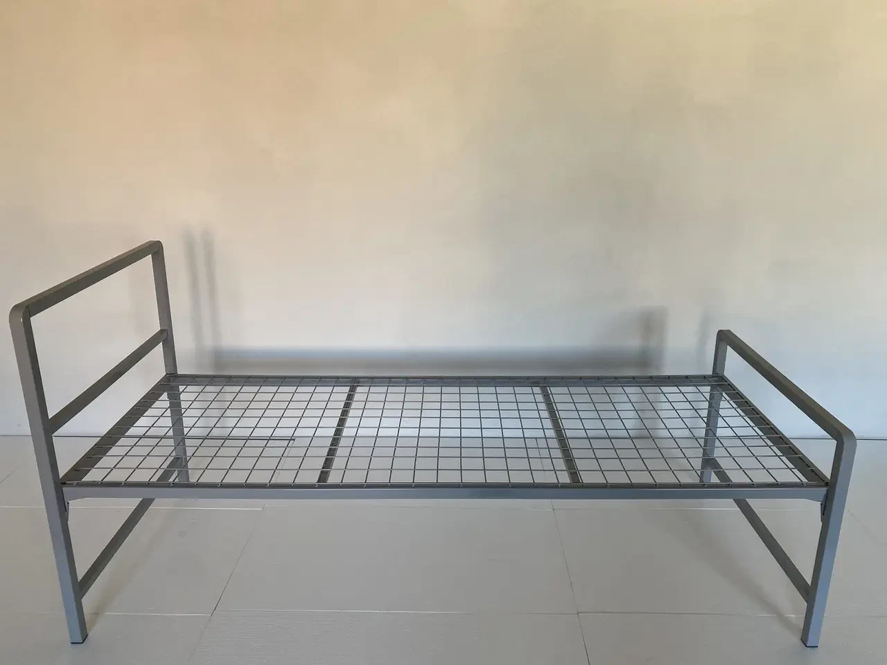 Кровать армейская металлическая WCG L4 раскладная для больниц R_1439 ...