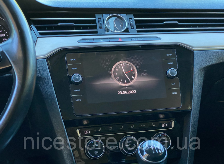 Захисне скло Titan Glass для магнітоли Volkswagen Golf 7 Passat B8 2014-2019/Tiguan II 2016-2020