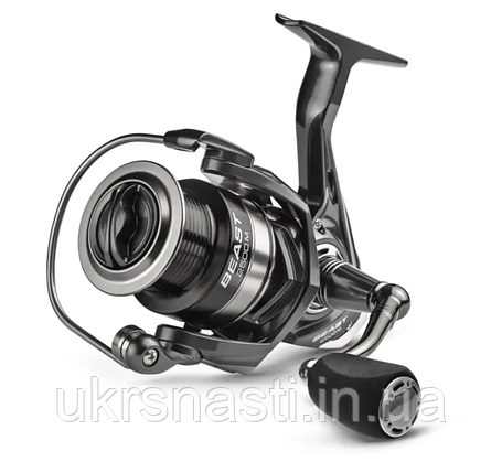 Спінінгові котушки Select Beast 2000-4000