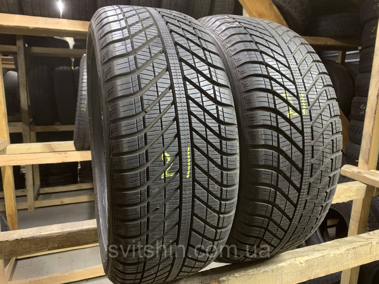 Шини зима 225/50R17 Goodyear Vector 4 Seasons 8мм 21рік, фото 1