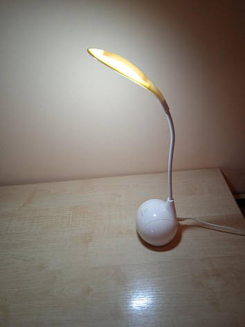 Гнучка настільна лампа Creative table lamp NO.CMD-8803 з зарядкою через USB, фото 1