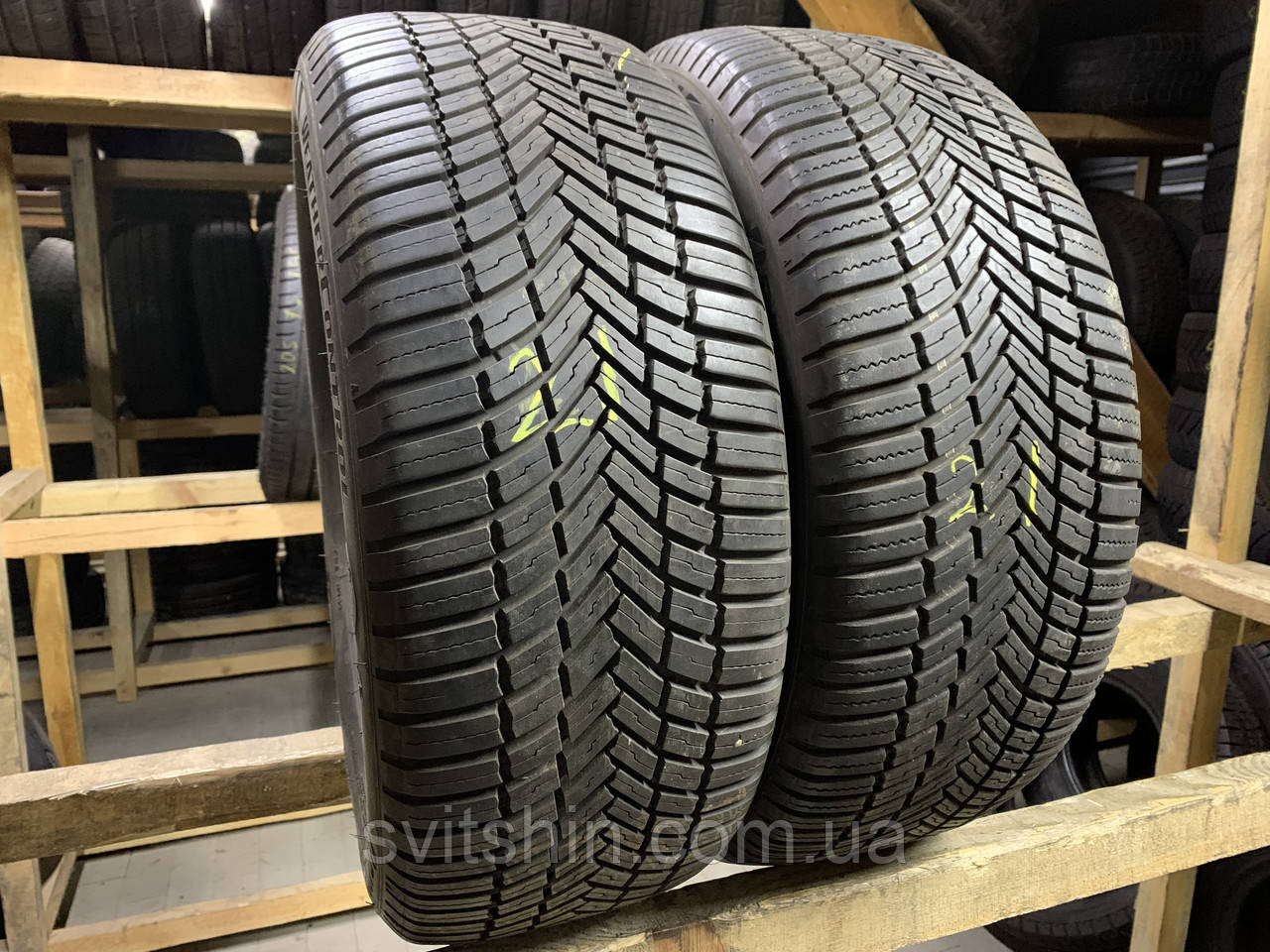 Шини зима 235/55R17 Bridgestone Weather Control A005 7мм 21рік, фото 1
