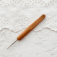 Гачок металевий з дерев'яною ручкою 0.75 мм