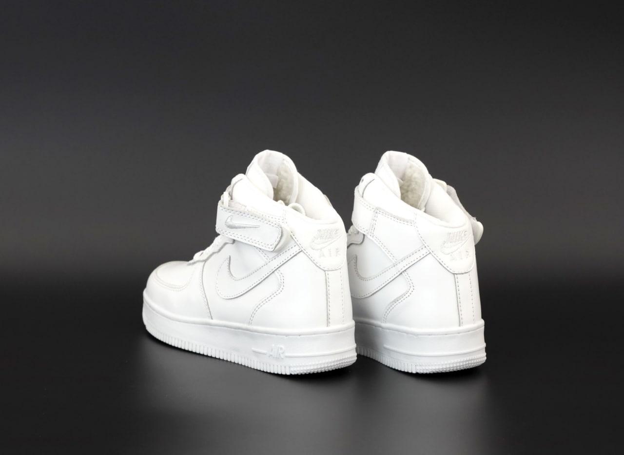 Nike air force 1 mid junior white deals