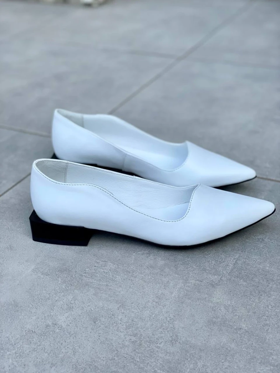 Жіночі демісезонні балетки ShoesBand Білі натуральні шкіряні всередині шкіряна підкладка 36 (23,5 см) (S99261)