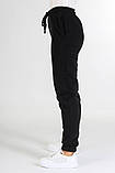 Теплі жіночі штани великого розміру з манжетами Чорні жіночі спортивні штани на флісі 80023, фото 2
