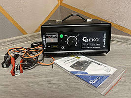Зарядний пристрій трансформаторного типу Geko (6/12/24В, 60-200 Ач)