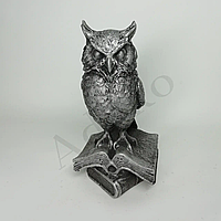 Статуэтка мудрая сова на книге 15 см Серебристый
