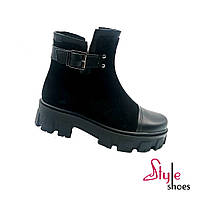 Зимние женские ботинки в черном цвете на тракторной подошве «Style Shoes»