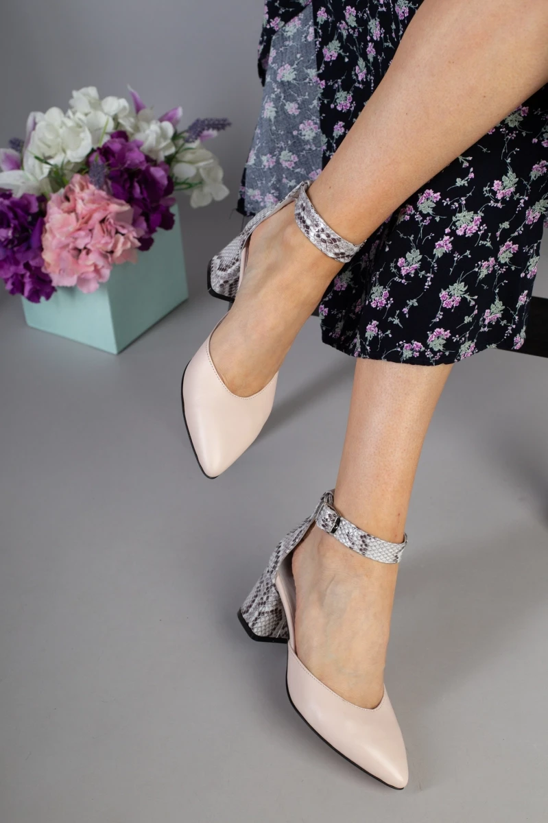 Босоніжки жіночі ShoesBand Пудрові натуральні шкіряні та шкіра рептилії на підборах 37 (24 см) (S89141-4)