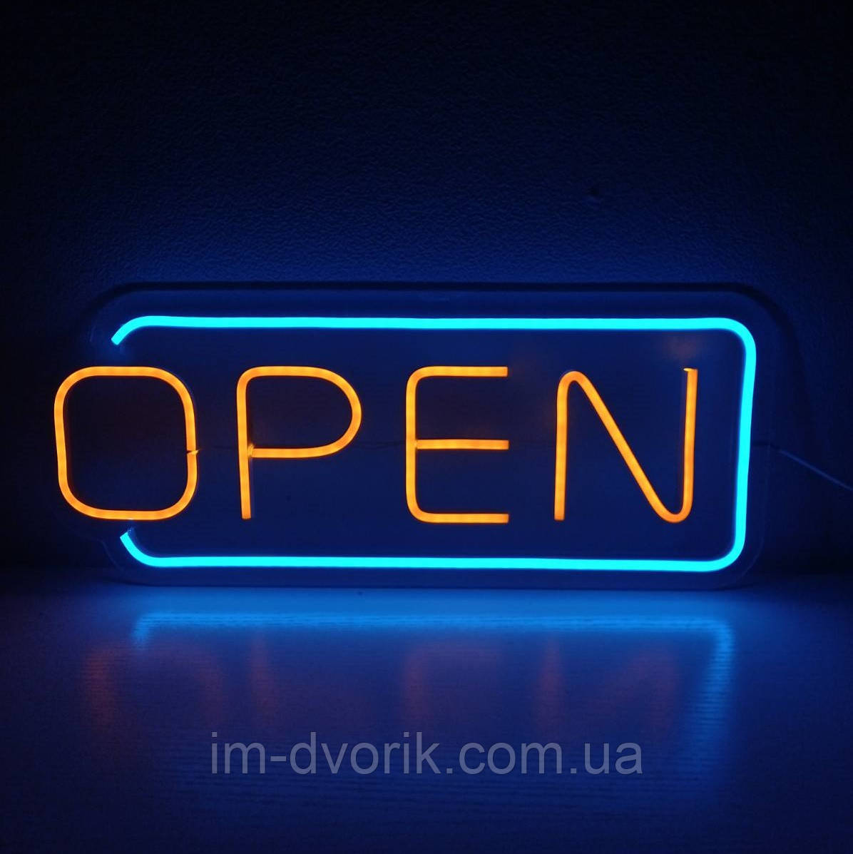 Неонова Led вивіска OPEN (відкрито) з кольоровими буквами 485 х 200 мм з пультом