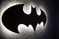 Светильник в детскую комнату с белой подсветкой 600х300мм Batman