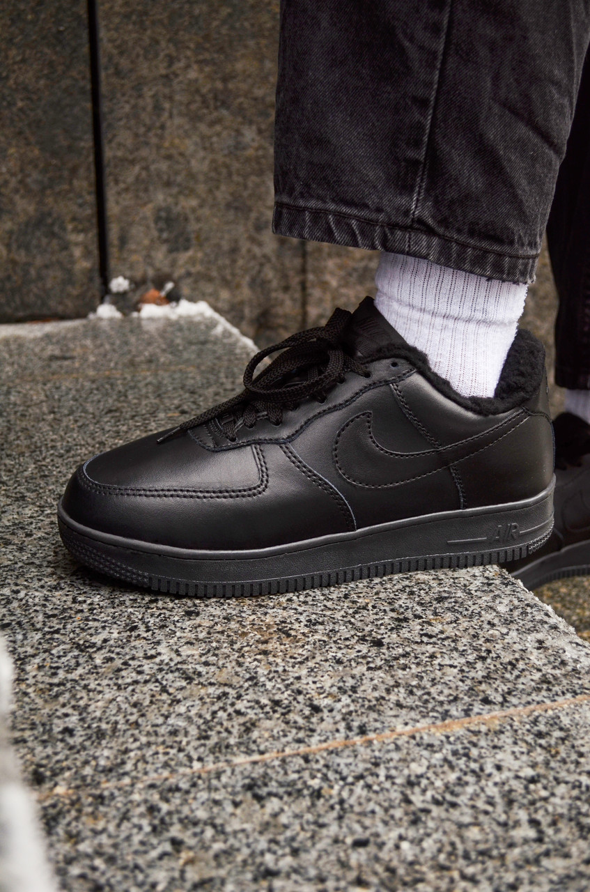 Чоловічі кросівки Nike Air Force 1 Black Winter Найк Аїр Форс 1 Блек Вінтер 43