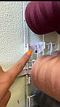 Кріплення біле для торгової сітки до стіни, фото 2