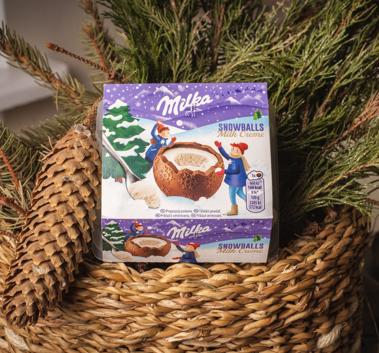 Шоколад молочний Milka Snowballs Oreo 112 гр. Німеччина.