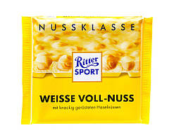 Шоколад білий з фундуком та рисовими пластівцями Ritter Sport Nuss Klasse Weisse Voll-Nuss, 100 г