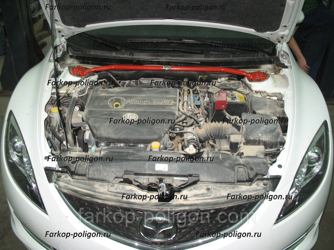 Розпірка стійок Mazda 6 з 2007-2012 р.
