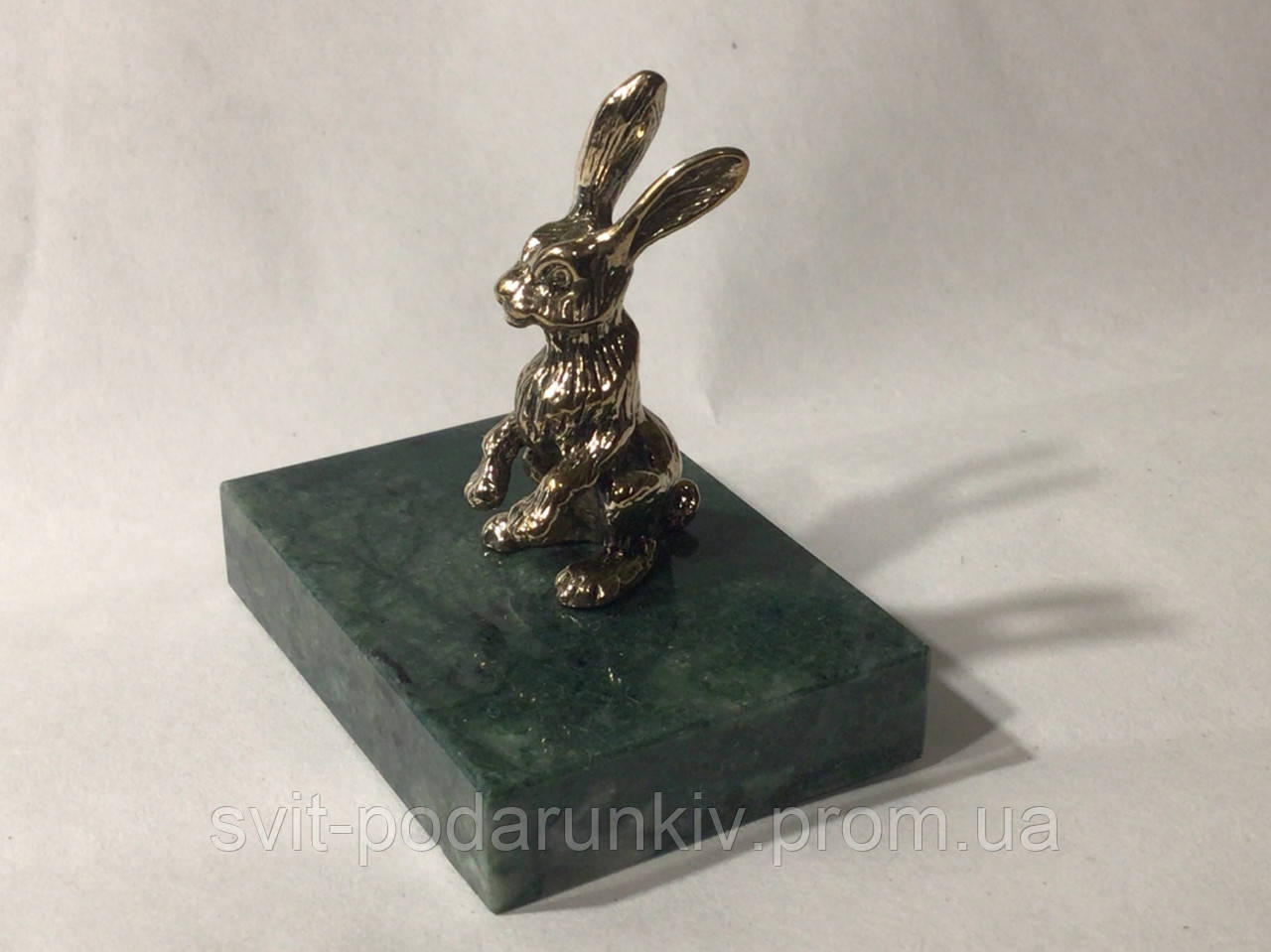 Статуетка бронзовий Кролик - Заєць, оригінальний новорічний сувенір