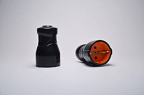 Гніздо штепсельне із заземленням Чорне