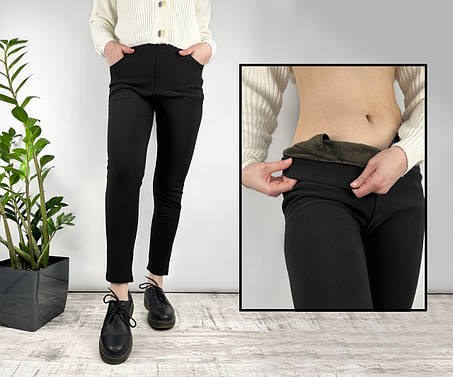 Штани жіночі зимові на хутрі Лосини теплі у великих розмірах Чорний колір 2XL, фото 1