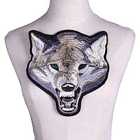 Вышивка-нашивка для декора одежды «Голова Волка».