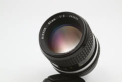 Nikkor 85mm f2.0 Ai