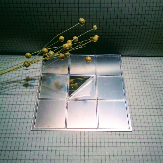 Набір дзеркал квадратних 4×4 см товщина 0.8 мм самоклейка