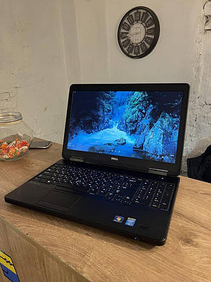Dell Latitude E5540 / 15.6" (1920x1080) / Intel Core i5-4200U (2(4)ядра по 1.60-2.60 GHz) / 8gb DDR3 / 240 GB SSD, фото 2