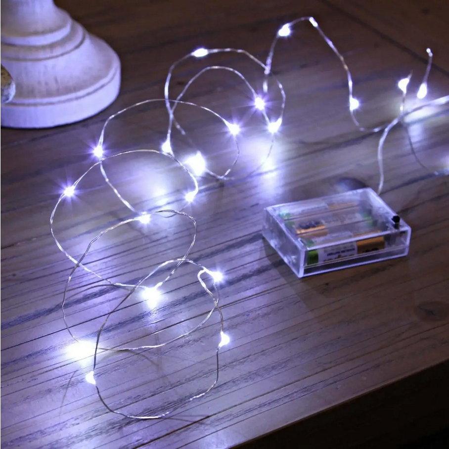 Гірлянда новорічна світлодіодна на батарейках 5 метрів 50 LED білого кольору