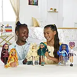 Лялька RAINBOW HIGH Рейнбоу Хай Міна Флер 4 серія / Rainbow High Meena Fleur Fashion Doll, фото 2