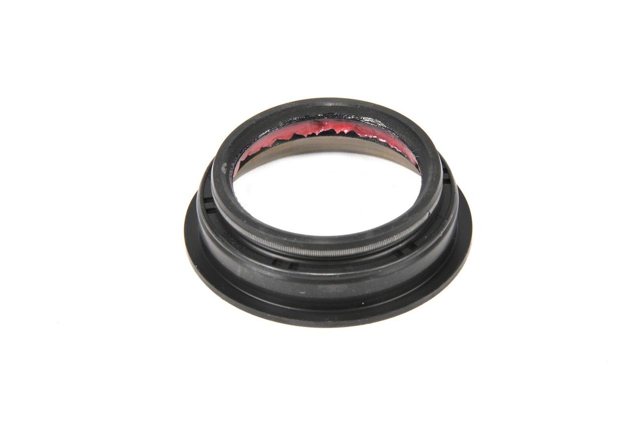 Сальник передней полуоси GM 55579965 Buick Encore & Cadillac XTS & Chevrolet Trax & Opel Mokka