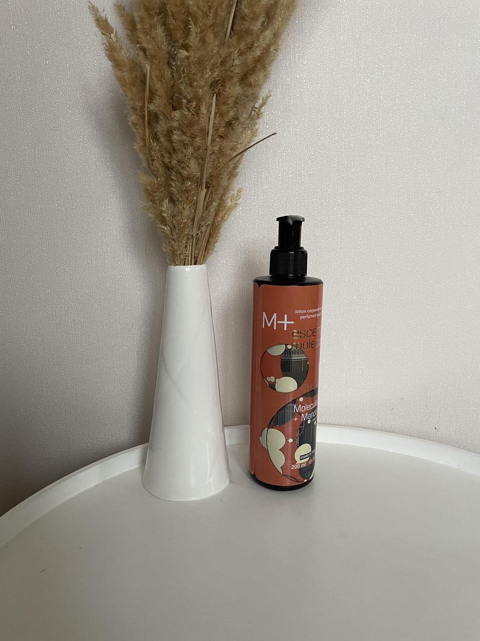 Парфумований лосьйон для тіла Escentric Molecules Molecule 01 + Mandarin Brand Collection
